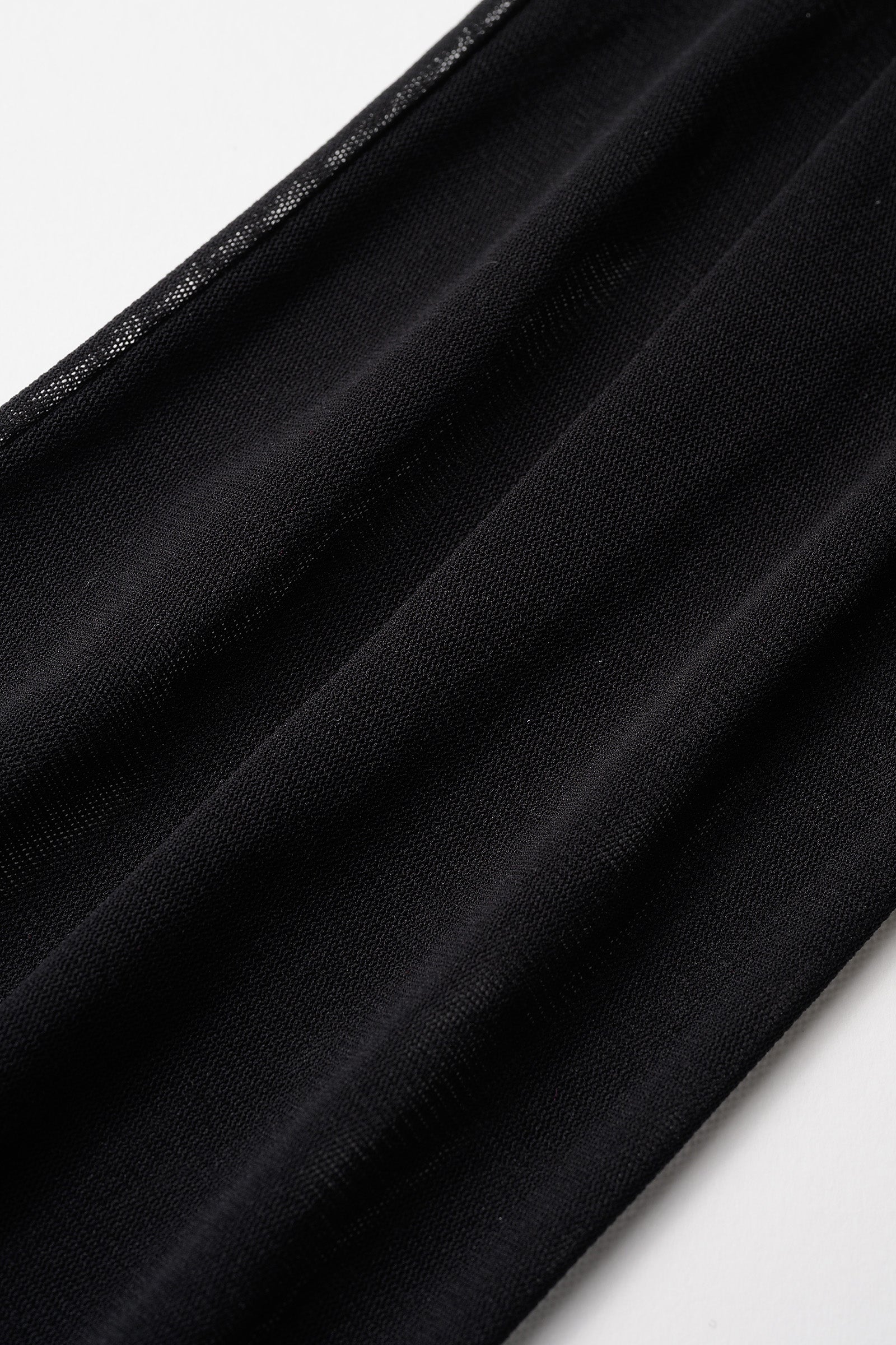 Embroidered mesh gloves (Black)