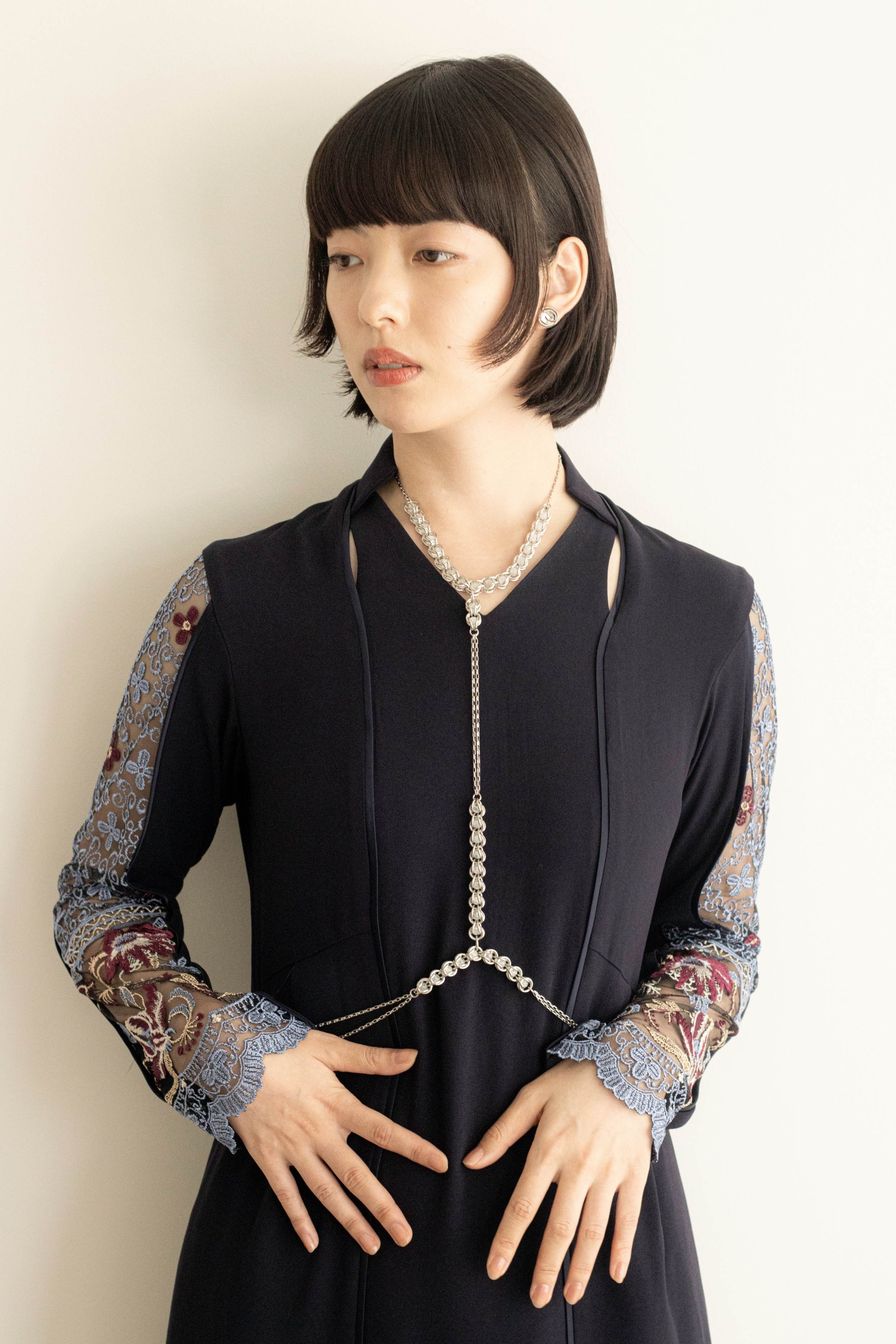 Petal collar lace dress