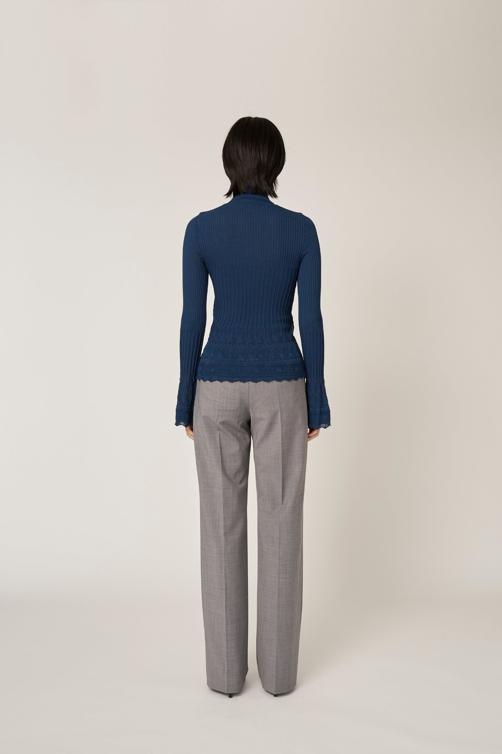 Emerge flower knit top (Blue)