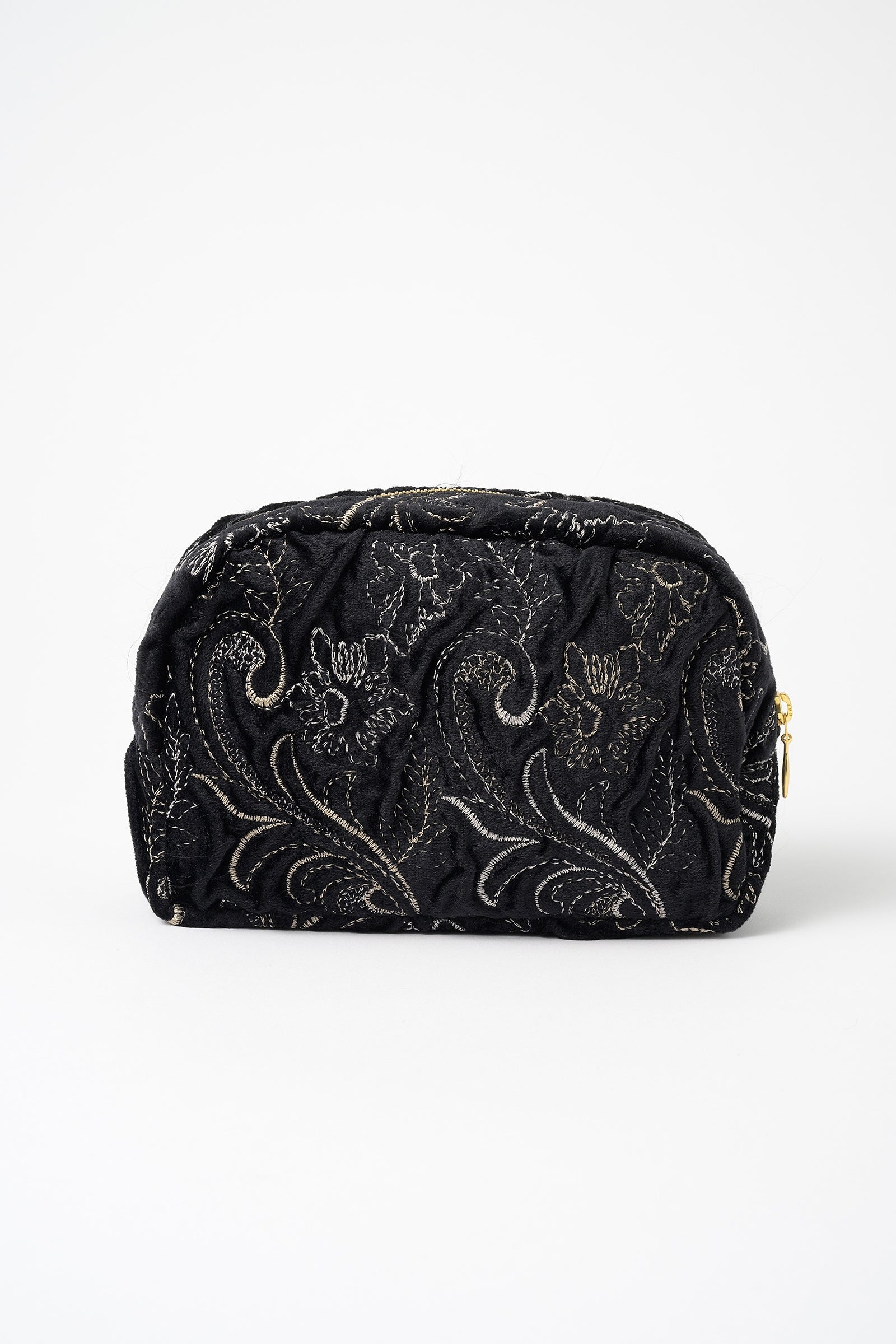 Ice flower embroidery pouch (Black)