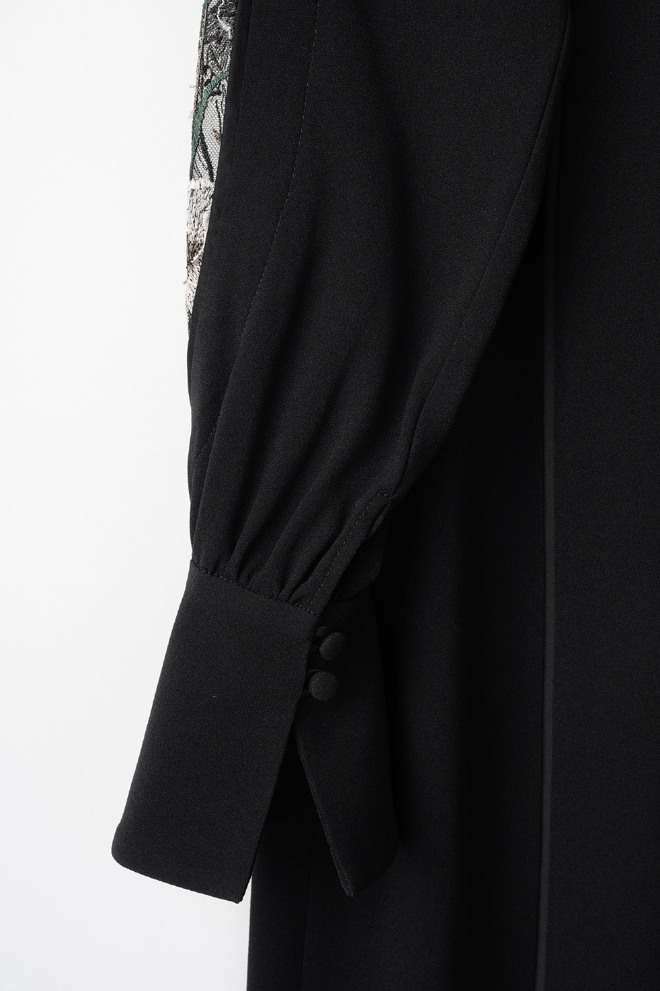 Petal sleeve lace dress (Black)
