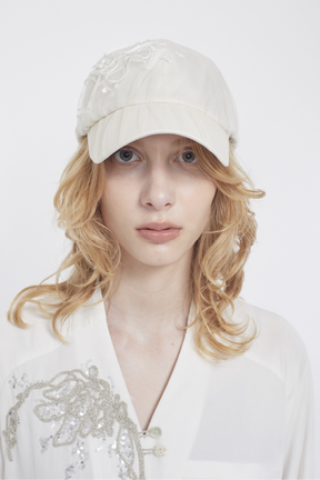 Nerine embroidered tulle cap (Ivory)