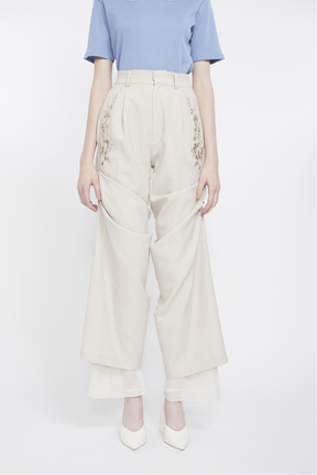 Veil embroidered layered slacks (Ecru)