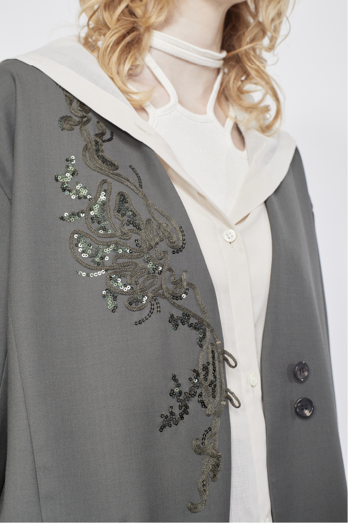 Veil embroidered jacket (Khaki)