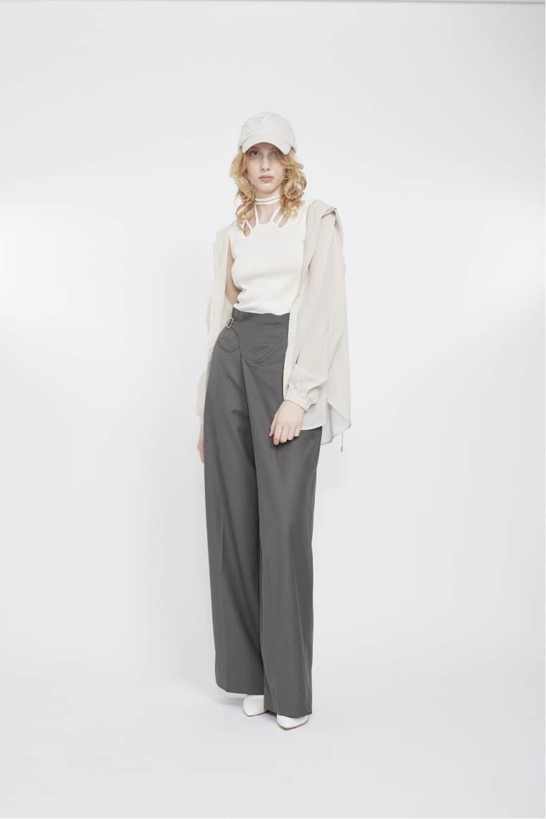 Gurkha asymmetry slacks (Khaki)