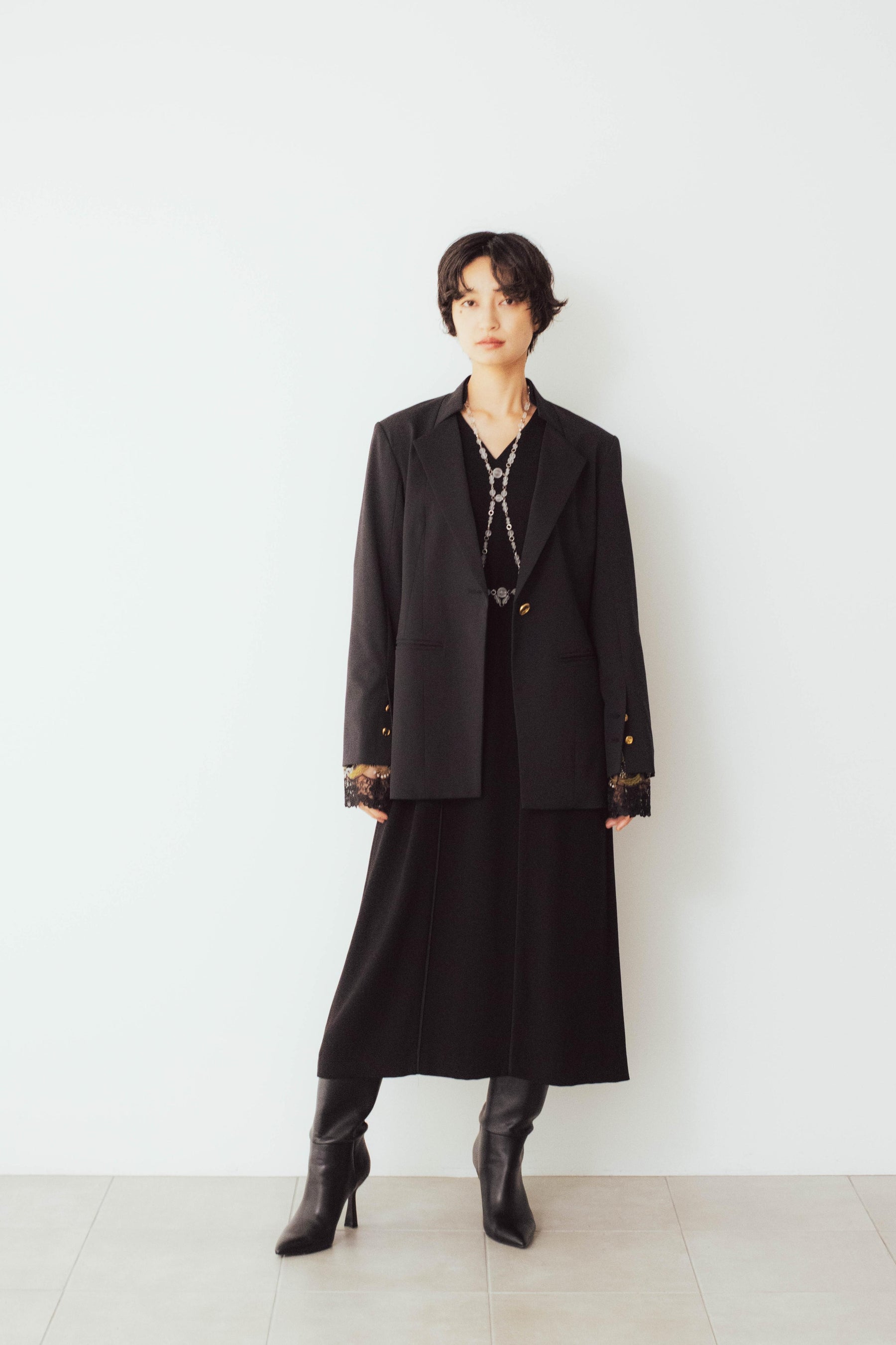 Petal collar lace dress set (Black)