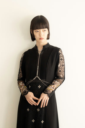 Framed flower lace dress (Black)