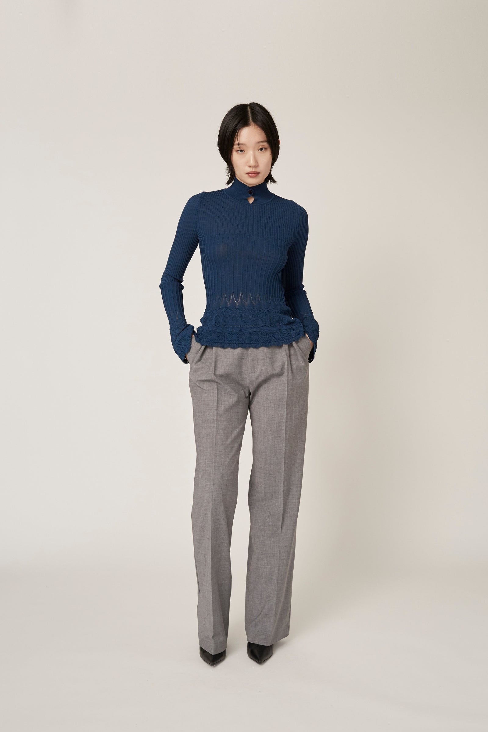 Emerge flower knit top (Blue)