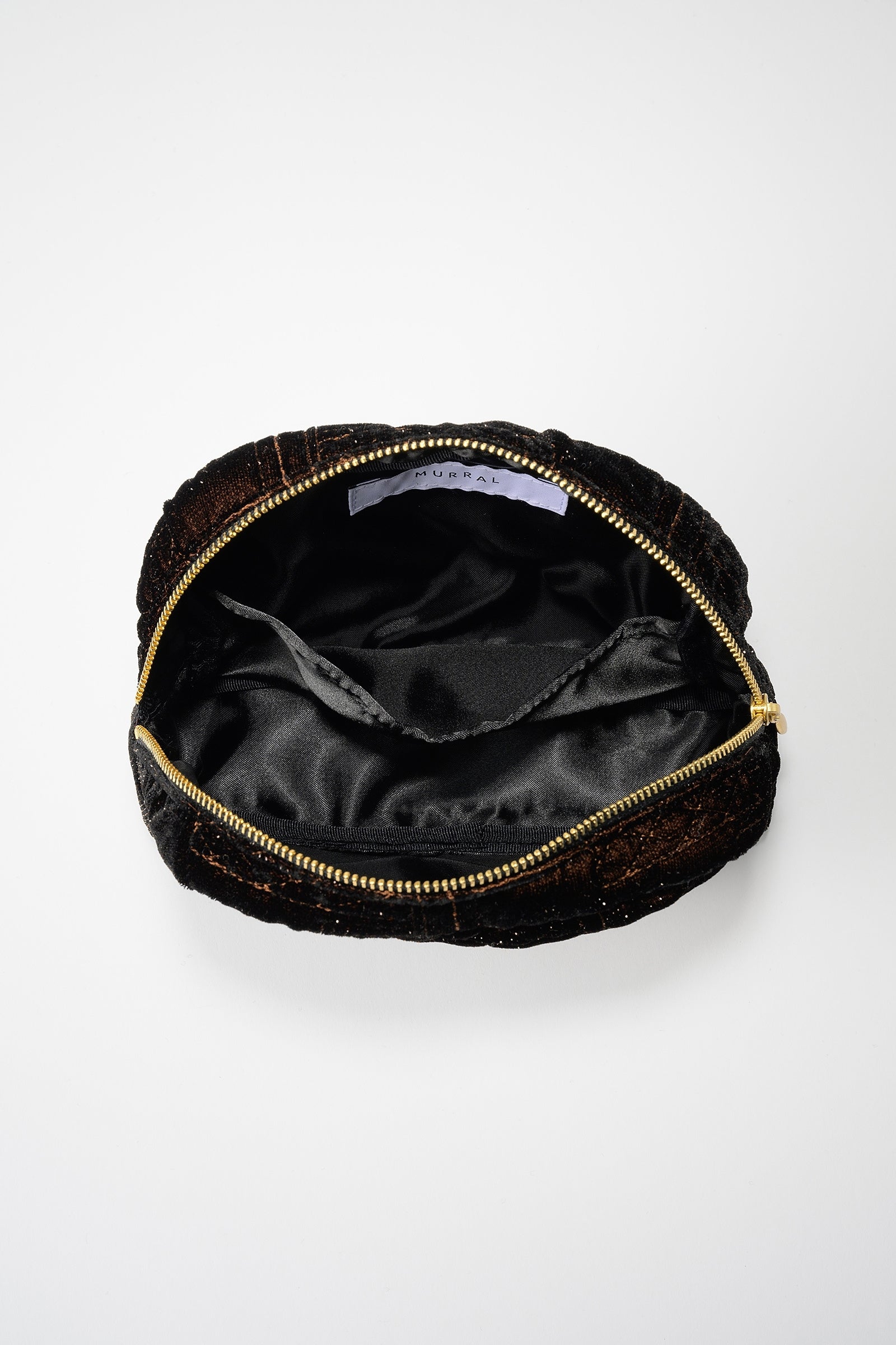 Symbolic embroidery pouch (Brown)