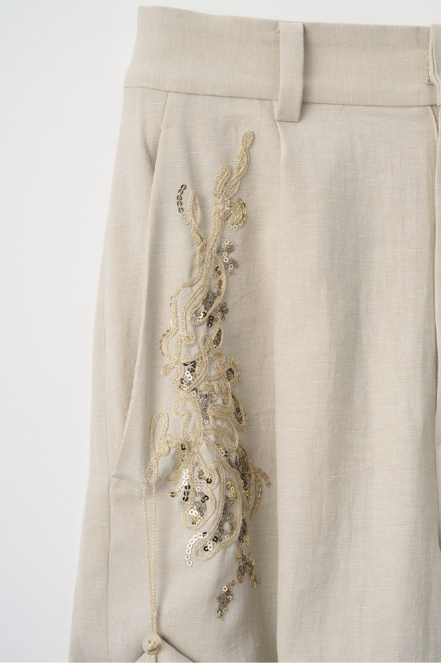 Veil embroidered layered slacks (Ecru)