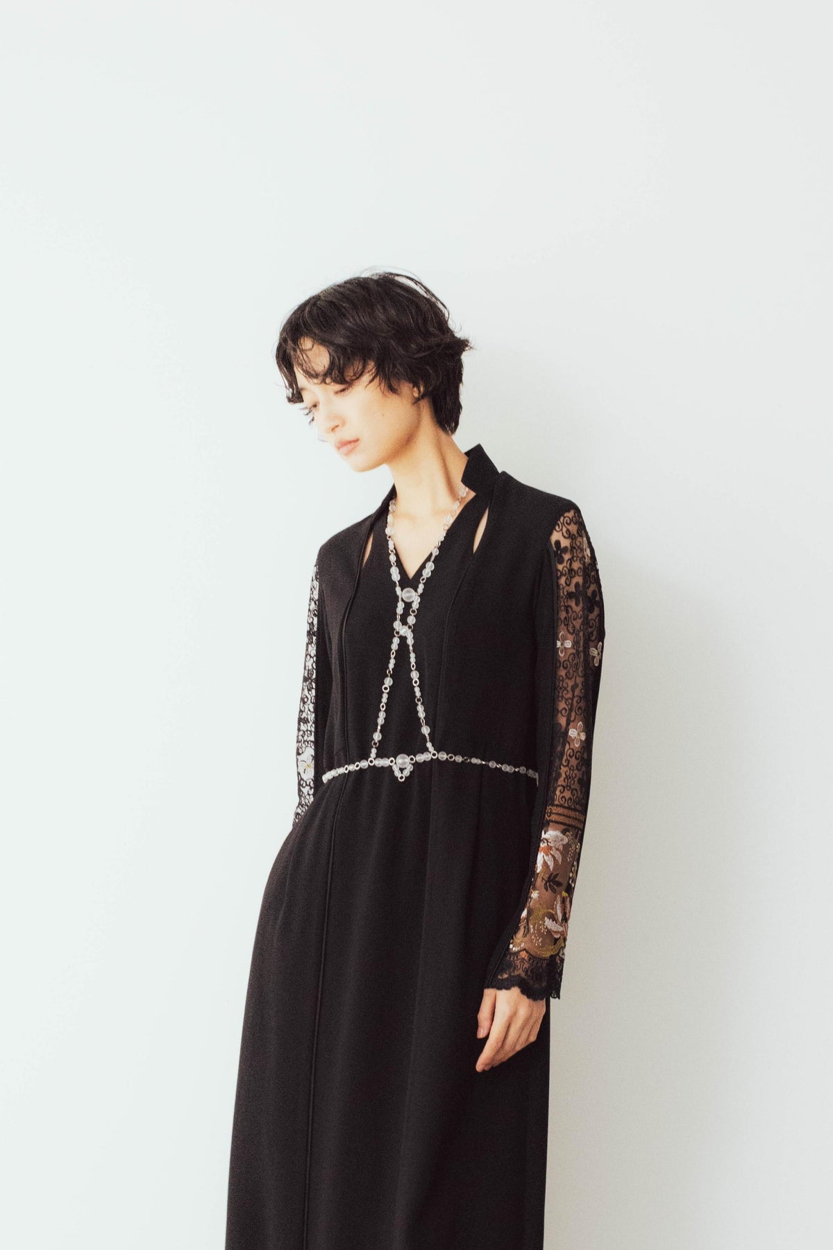 Petal collar lace dress set (Black)