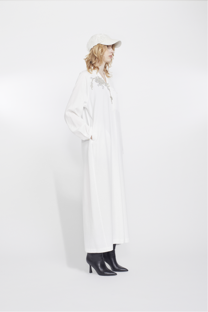 Veil embroidered dress (White)