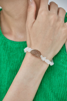 "Ordinary" bracelet  (Moonstone)