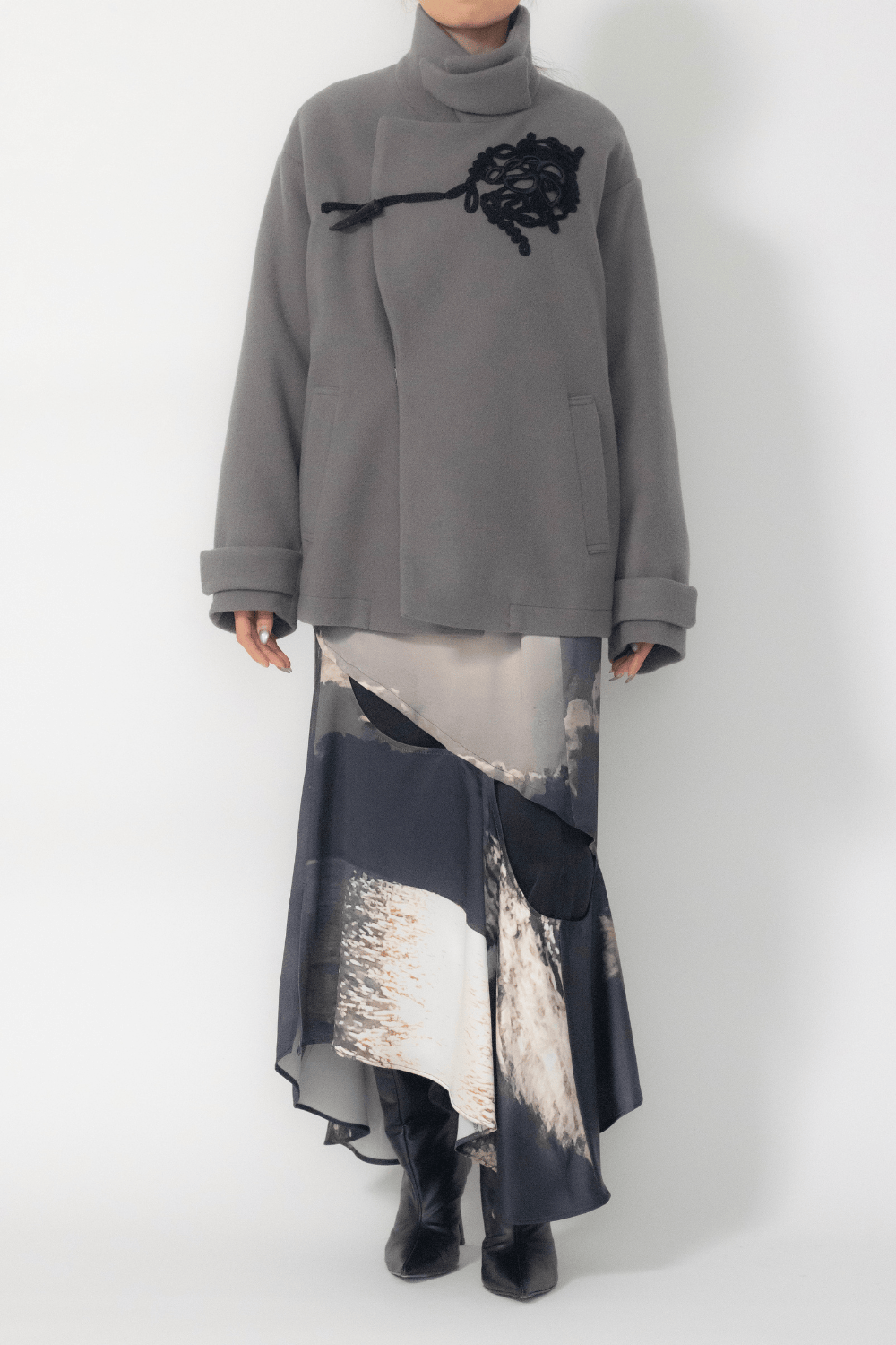 MURRAL Trillium embroidered wool coat (Gray)