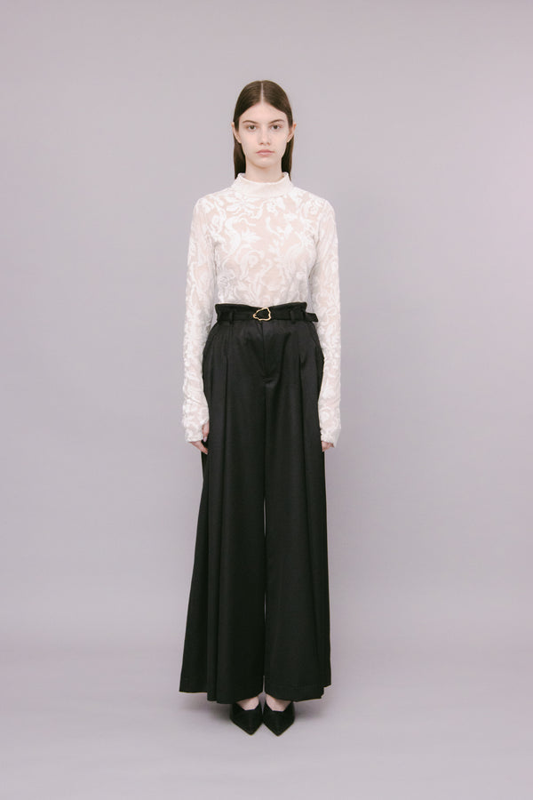 MURRAL Snowflake jacquard velor top (White)