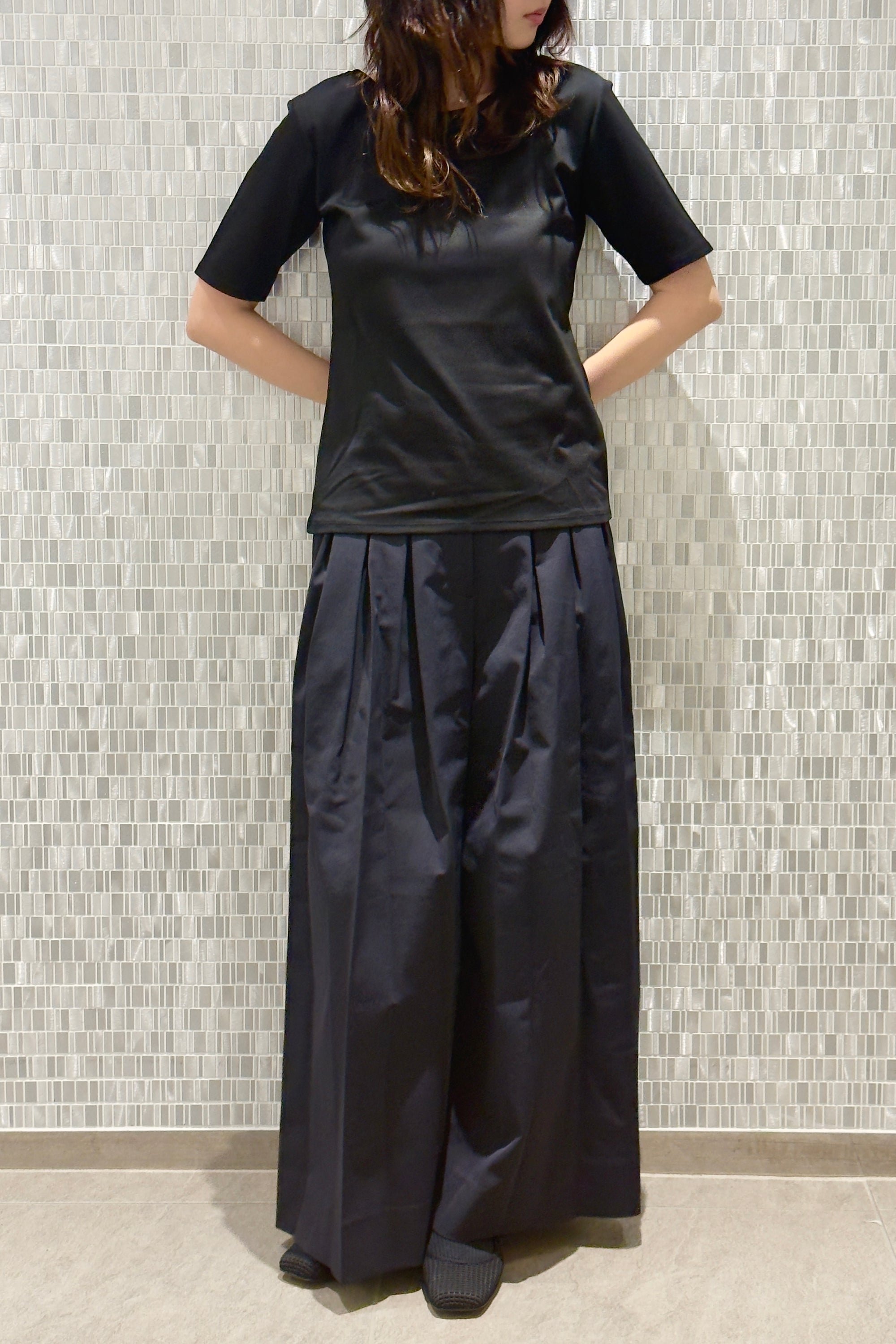 MURRAL Ivy halfsleeve tops (Black)