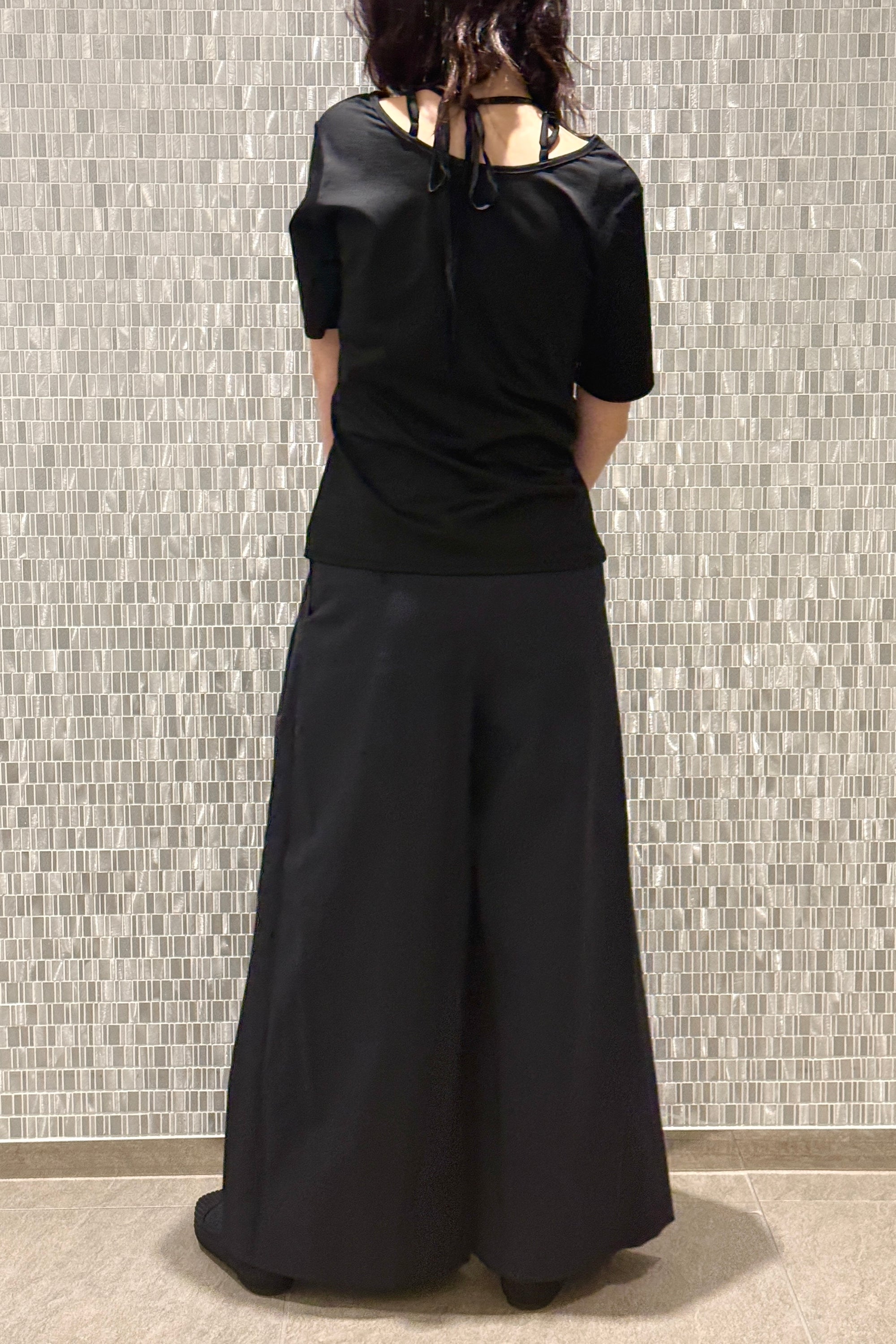 MURRAL Ivy halfsleeve tops (Black)