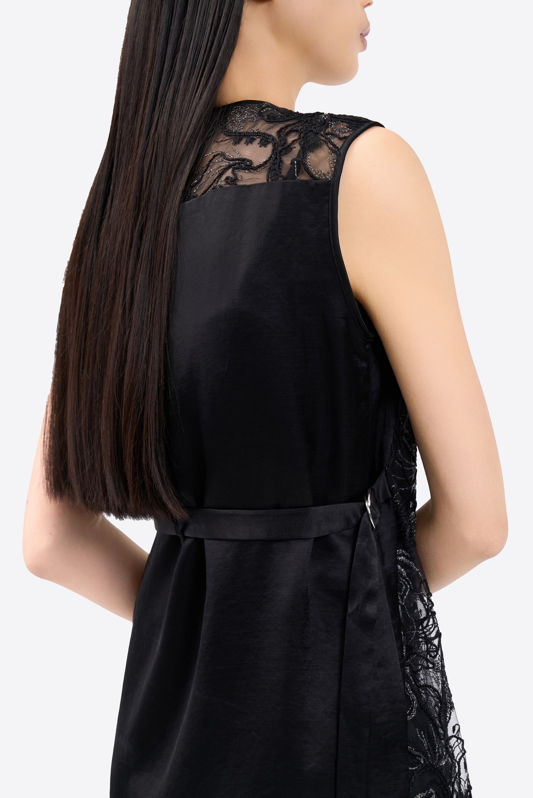 Seem flower lace sleeveless tops (Black)