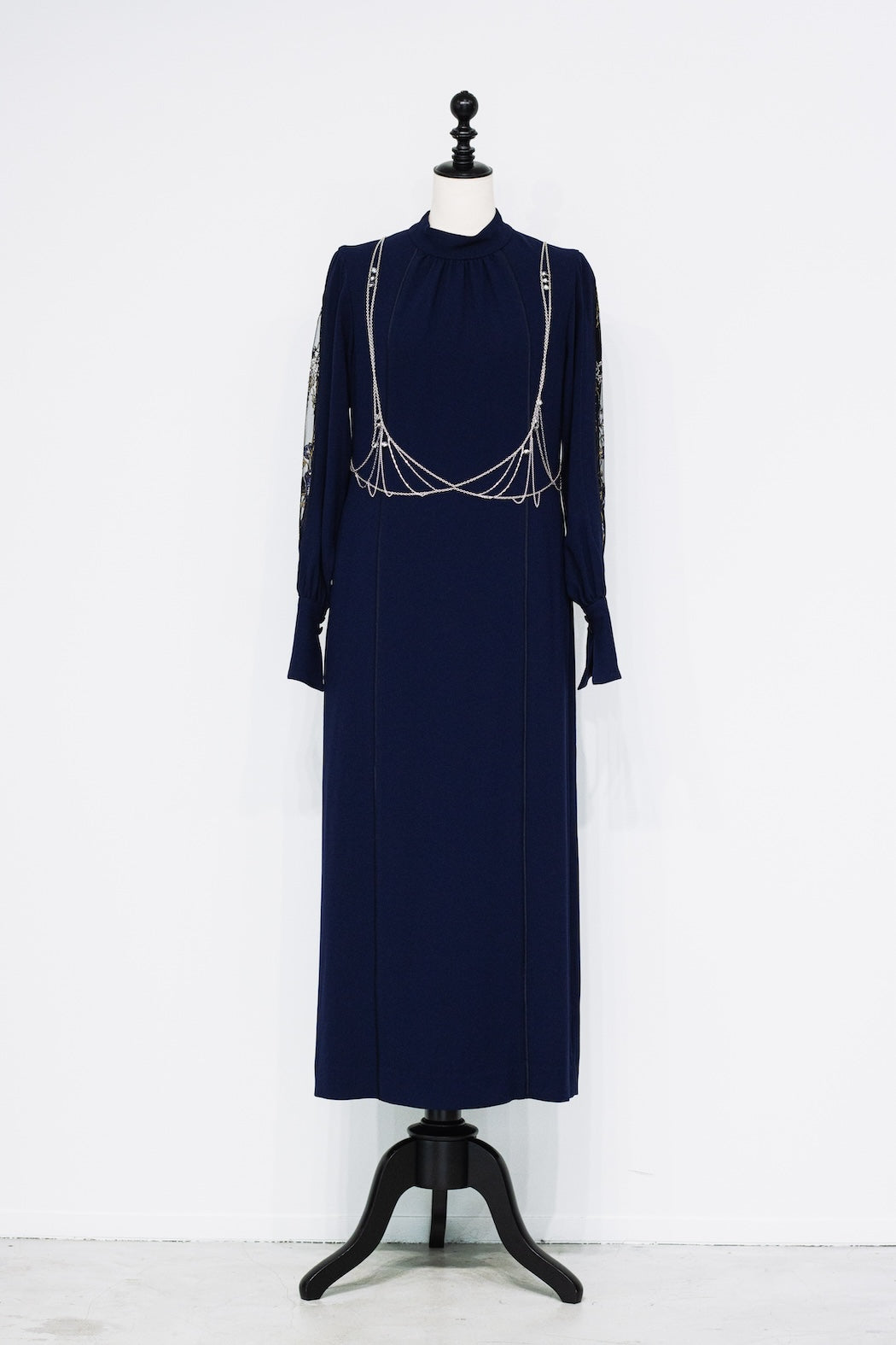 Petal sleeve lace dress (Navy)