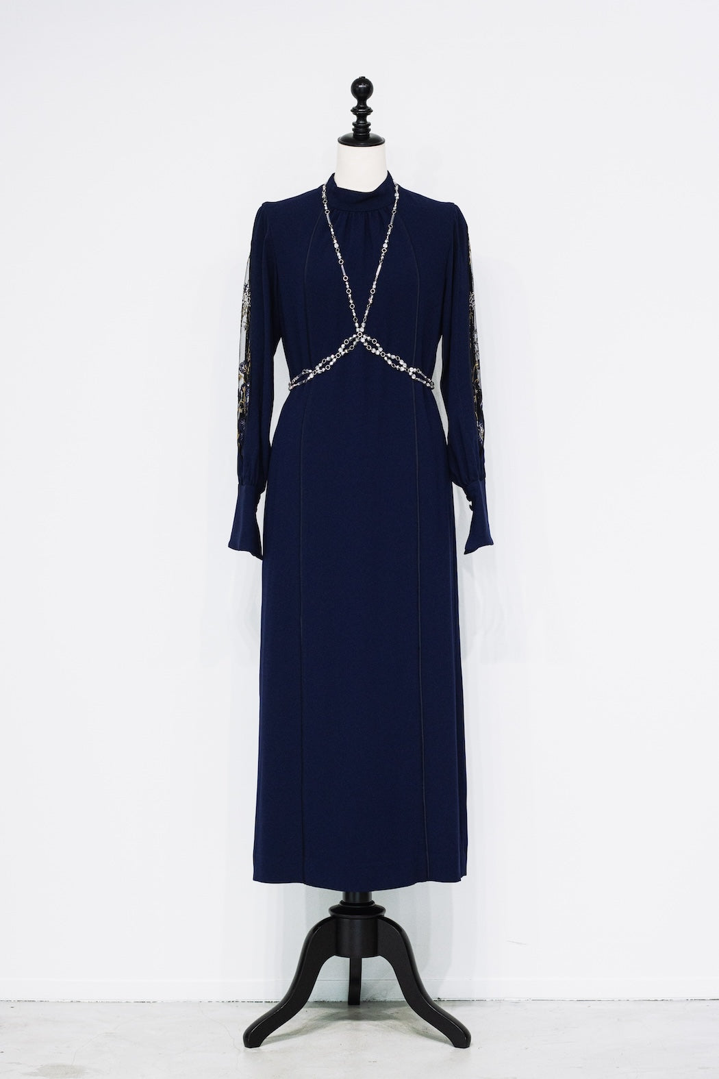 Petal sleeve lace dress (Navy)