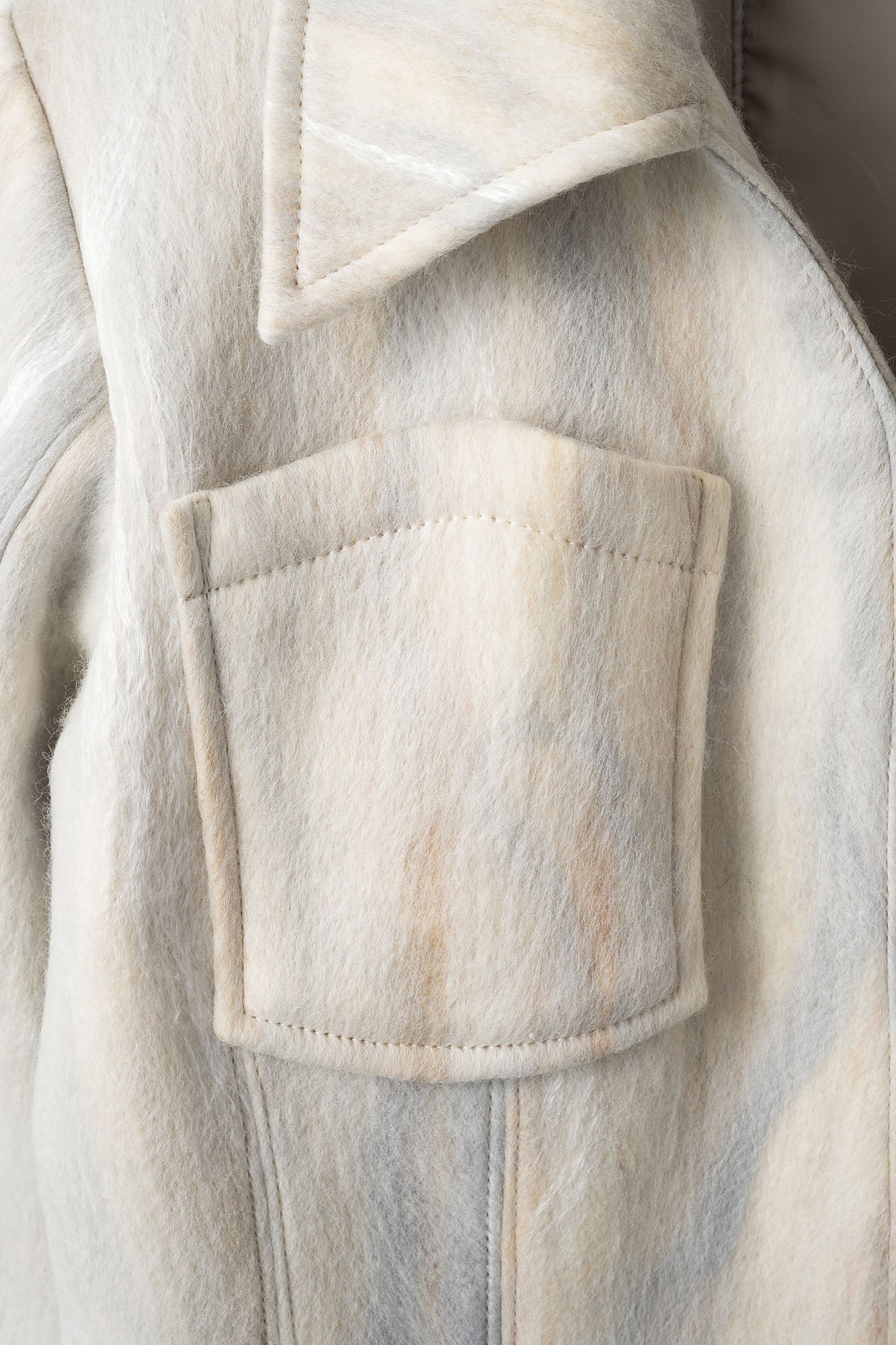 Snow cover needle punch jacket (White)