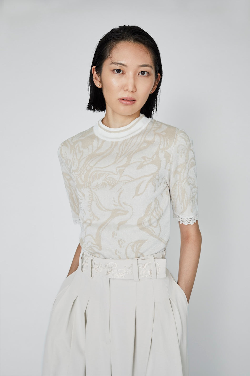 Flower vein knit tops (Ivory)