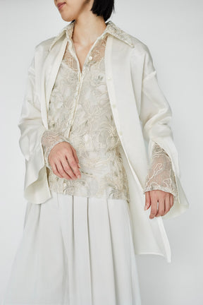 Seem flower lace shirt (Ivory)