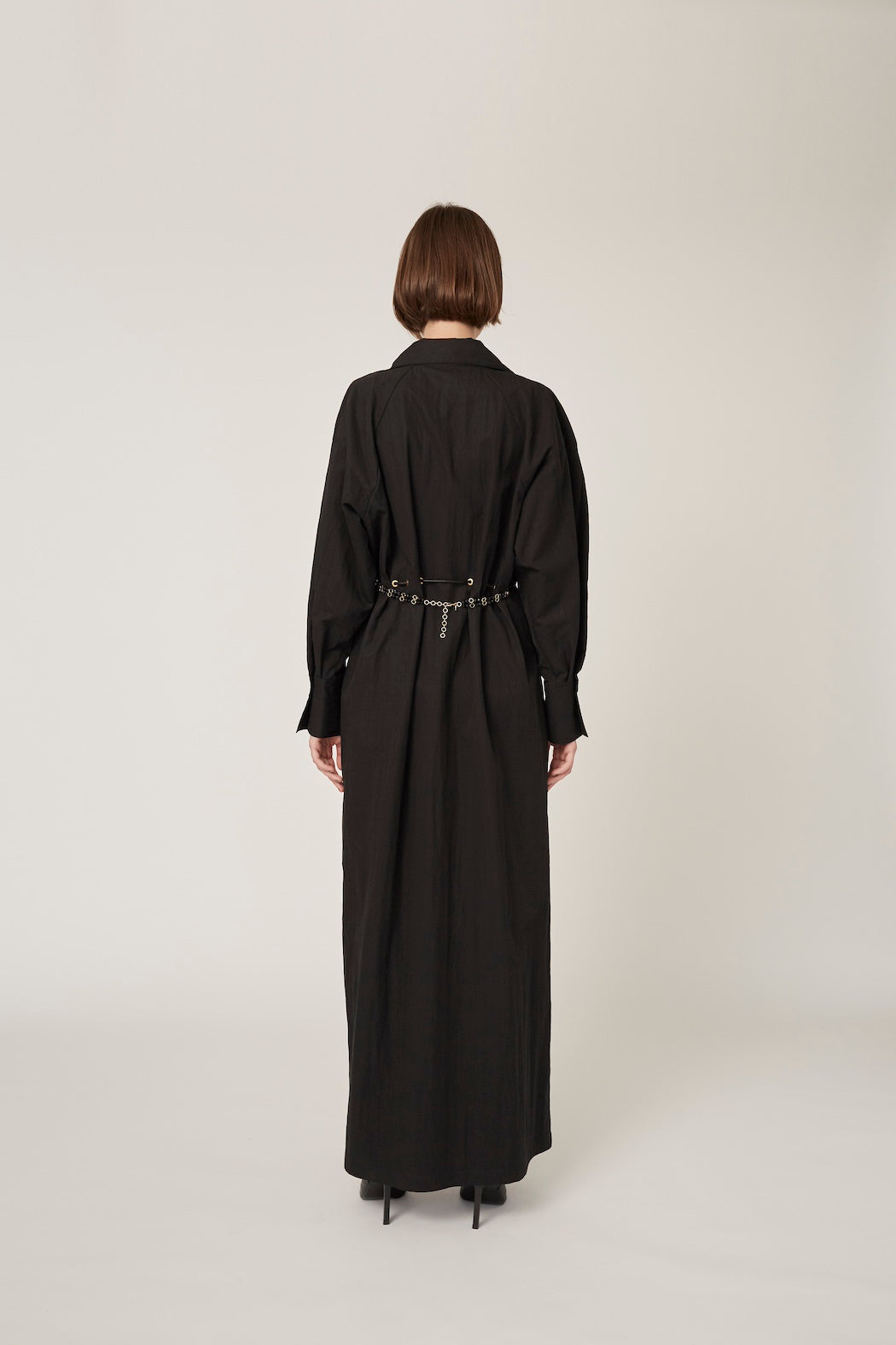 "DEAR" shirt dress (Black)