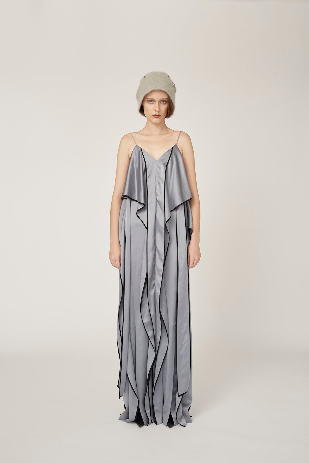 Rippling camisole dress (Gray)