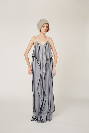 Rippling camisole dress (Gray)