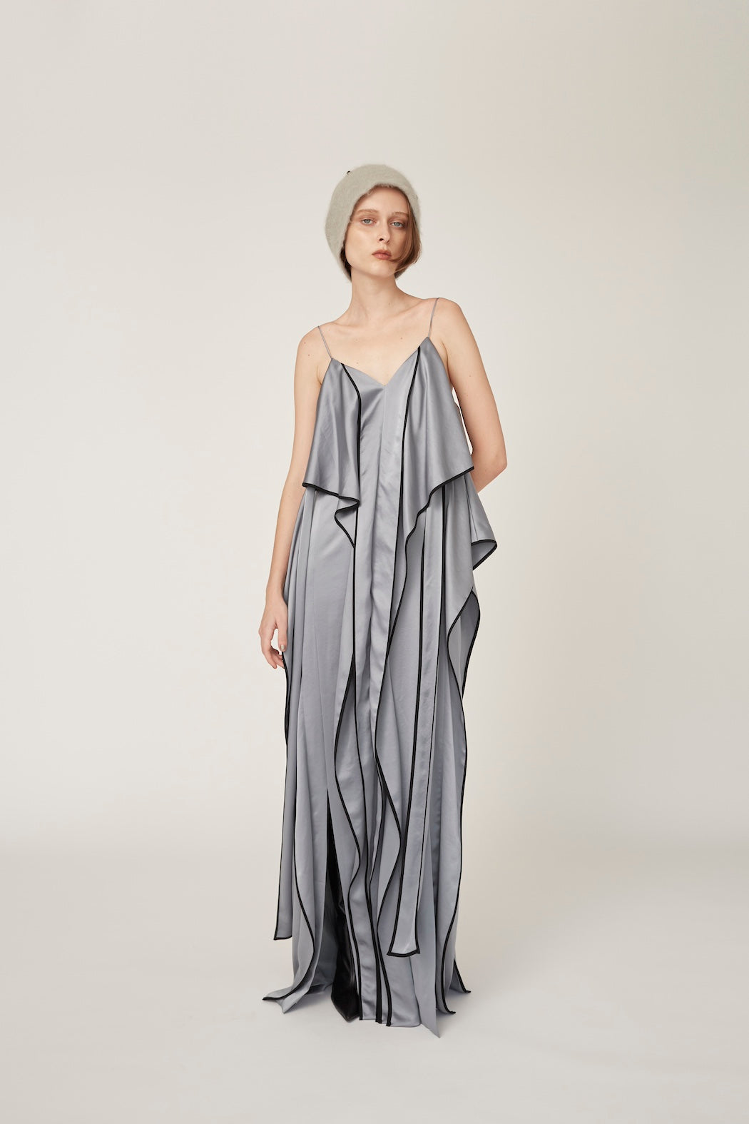 Rippling camisole dress (Gray)