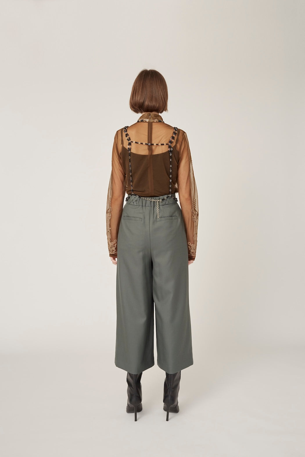 Scenery embroidery sheer top (Khaki)