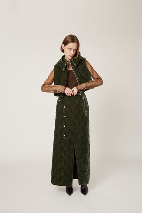 Symbolic embroidery velvet sleeveless jacket (Green)