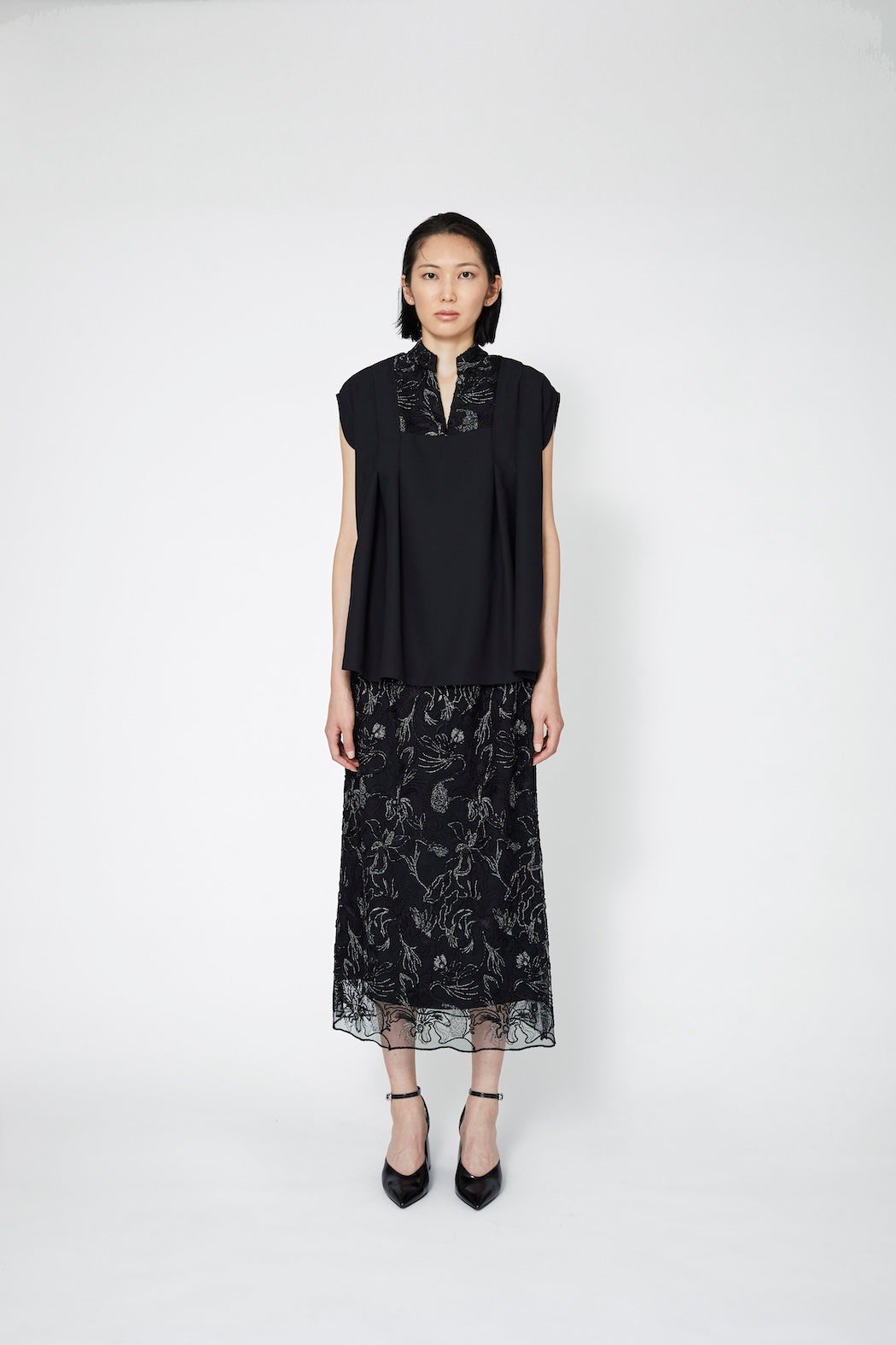 Seem flower lace tops (Black)