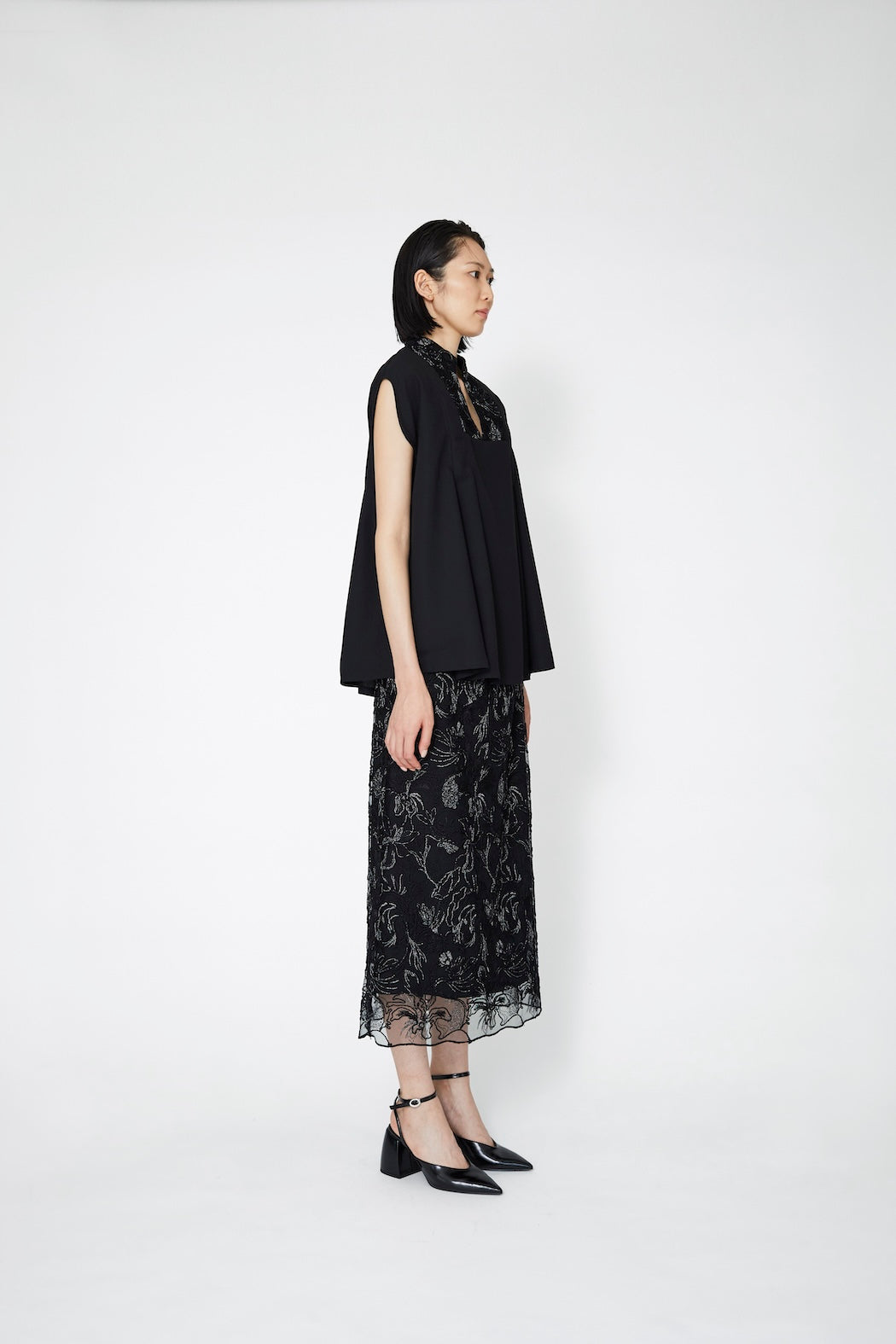 Seem flower lace tops (Black)