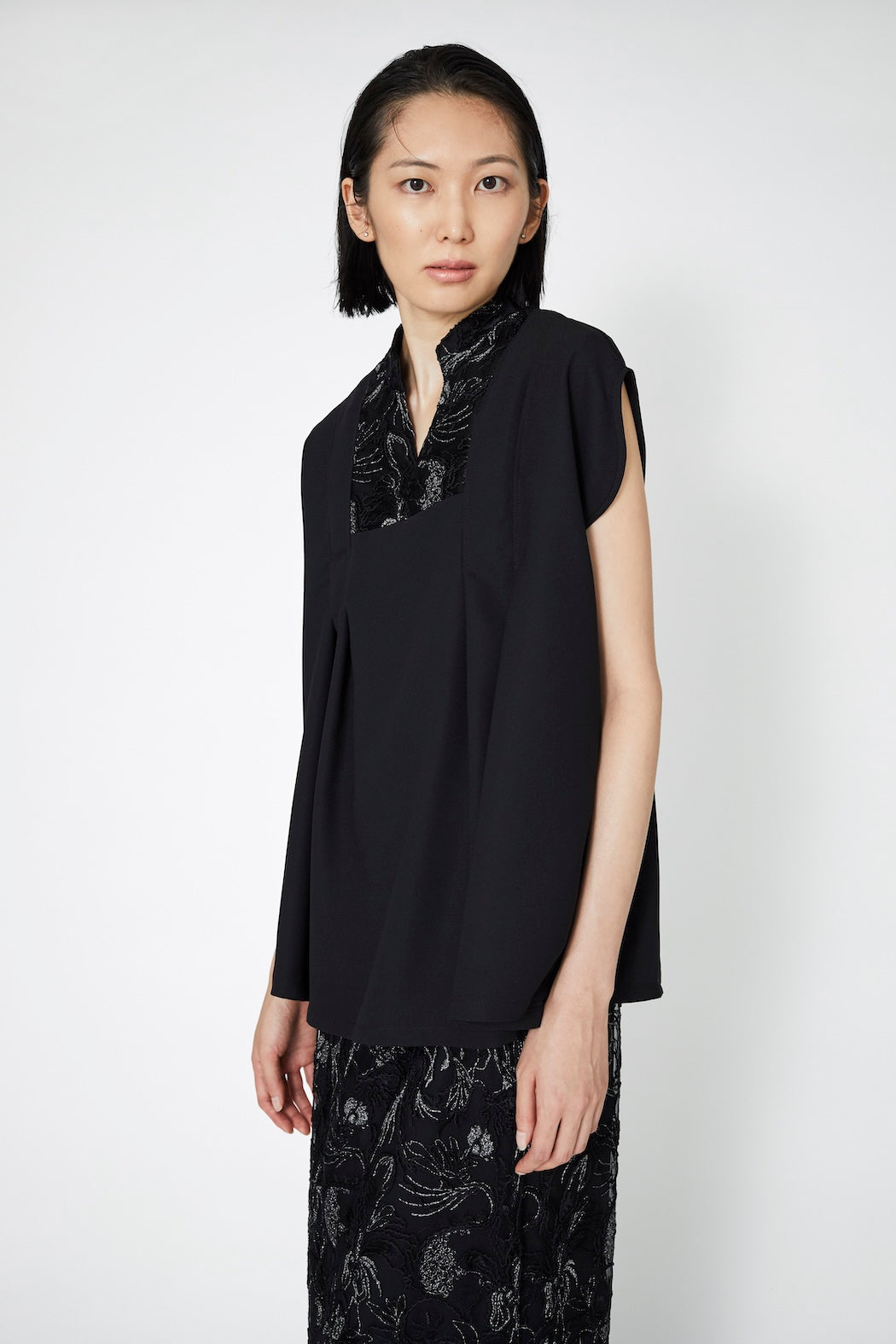 Seem flower lace tops (Black)