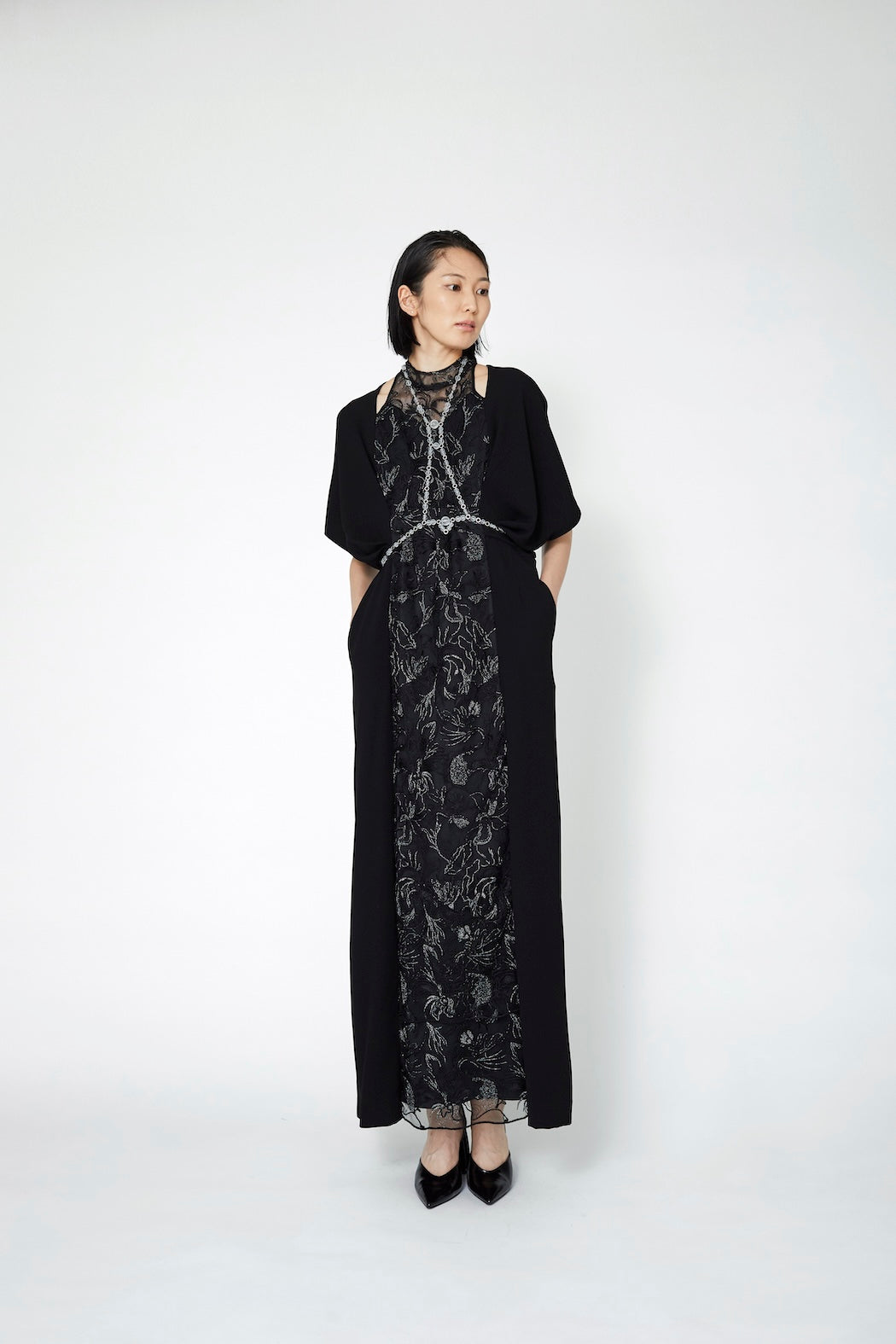 Seem flower lace dress (Black)