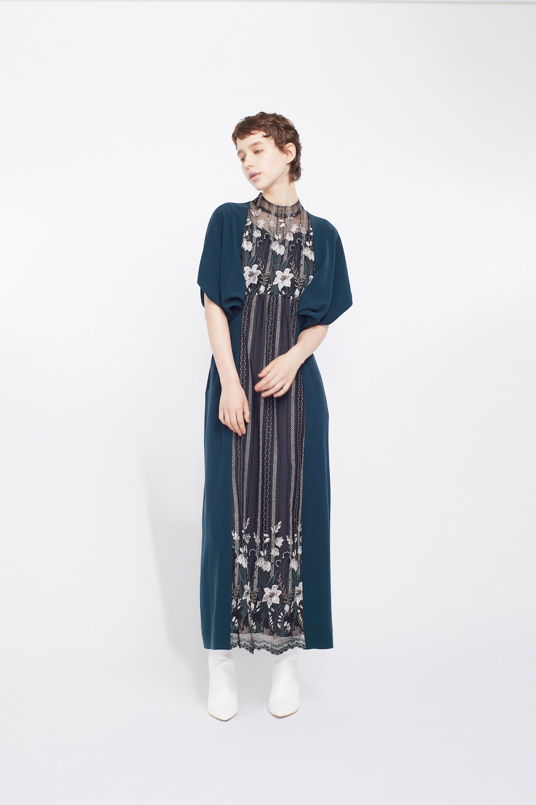 Classic lace dress (Green)