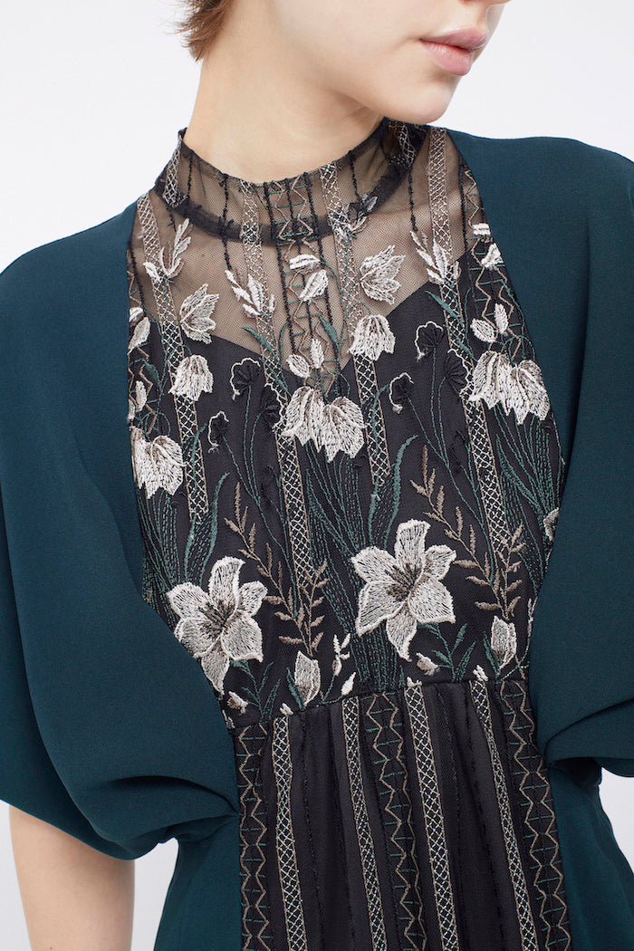 Classic lace dress (Green)