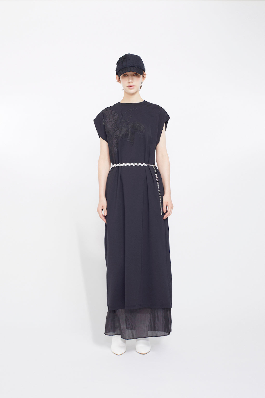 Flutter patchwork embroidered dress (Black)
