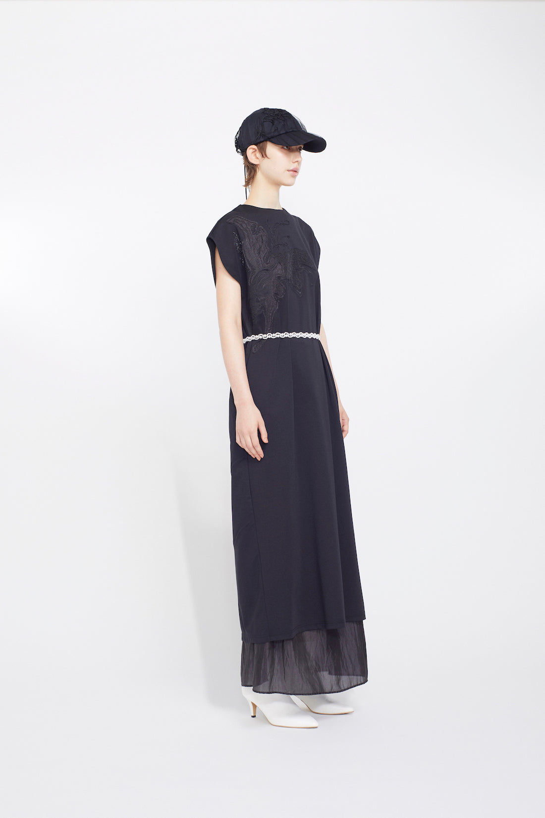 Flutter patchwork embroidered dress (Black)