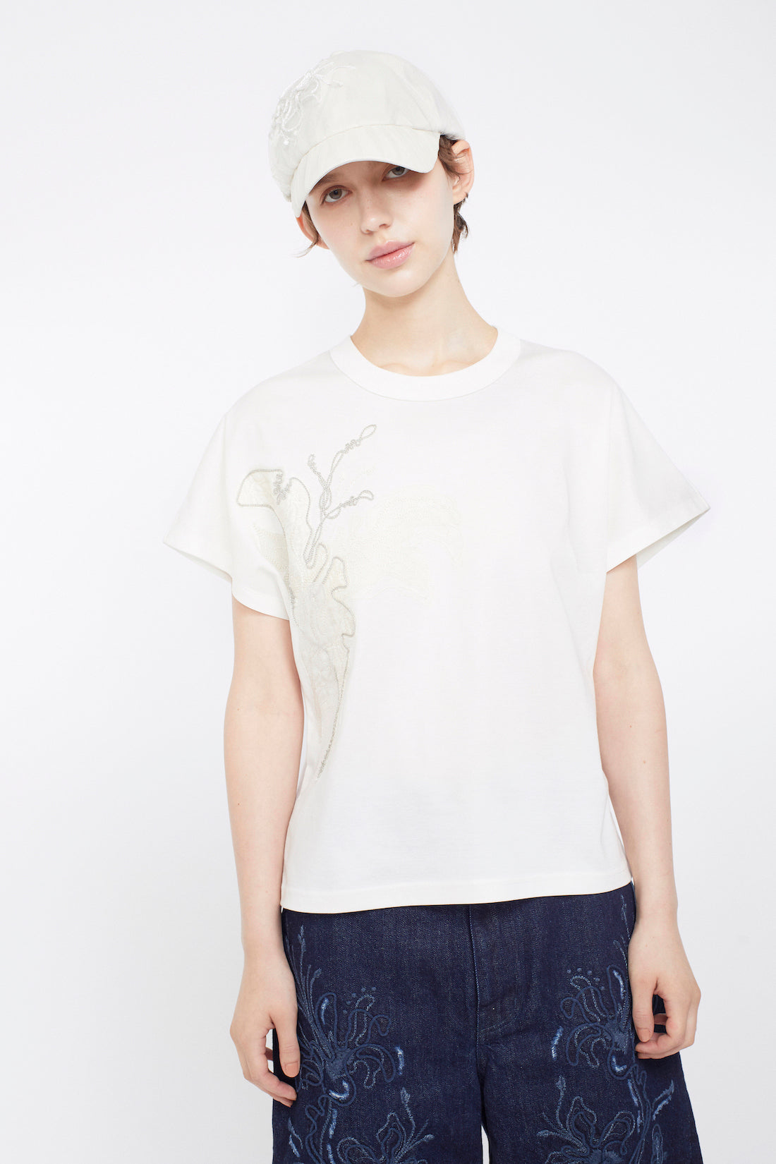 Flutter patchwork embroidered tops (White)