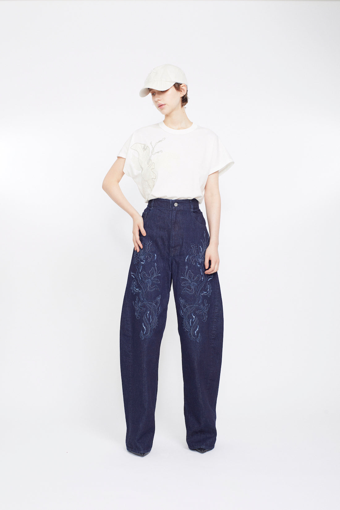 Nerine embroidered denim slacks (Indigo)