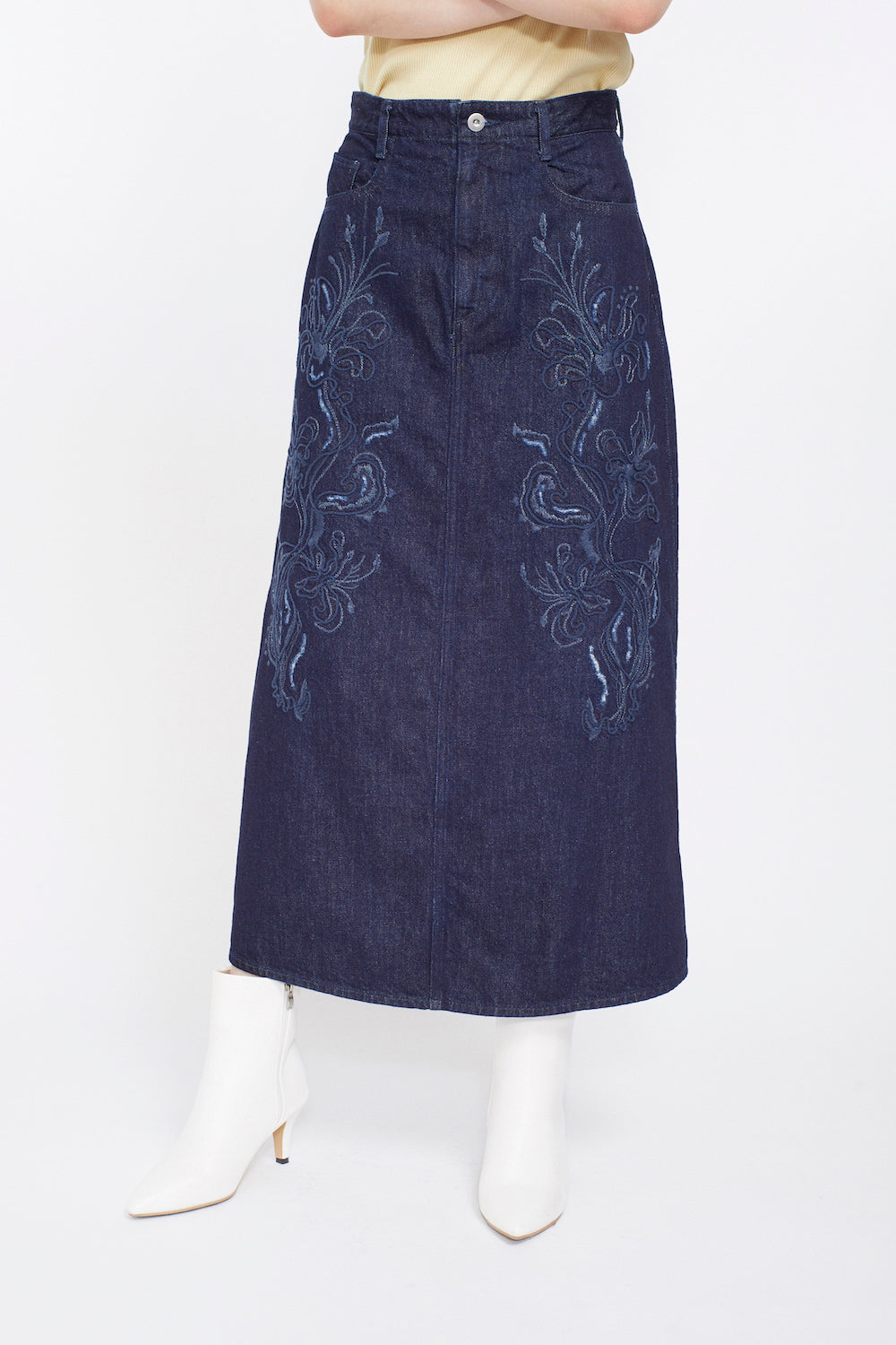 Nerine embroidered denim skirt (Indigo)