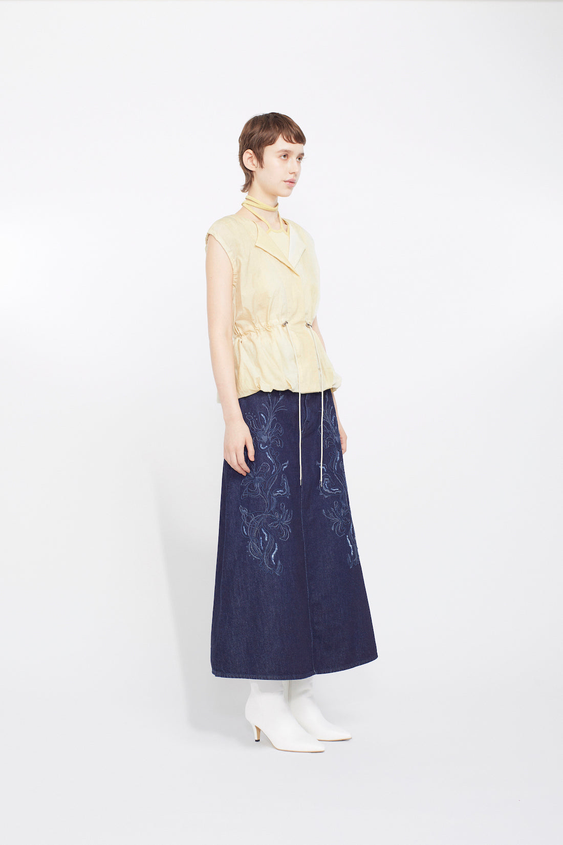 Radiance sleeveless tops (Yellow)
