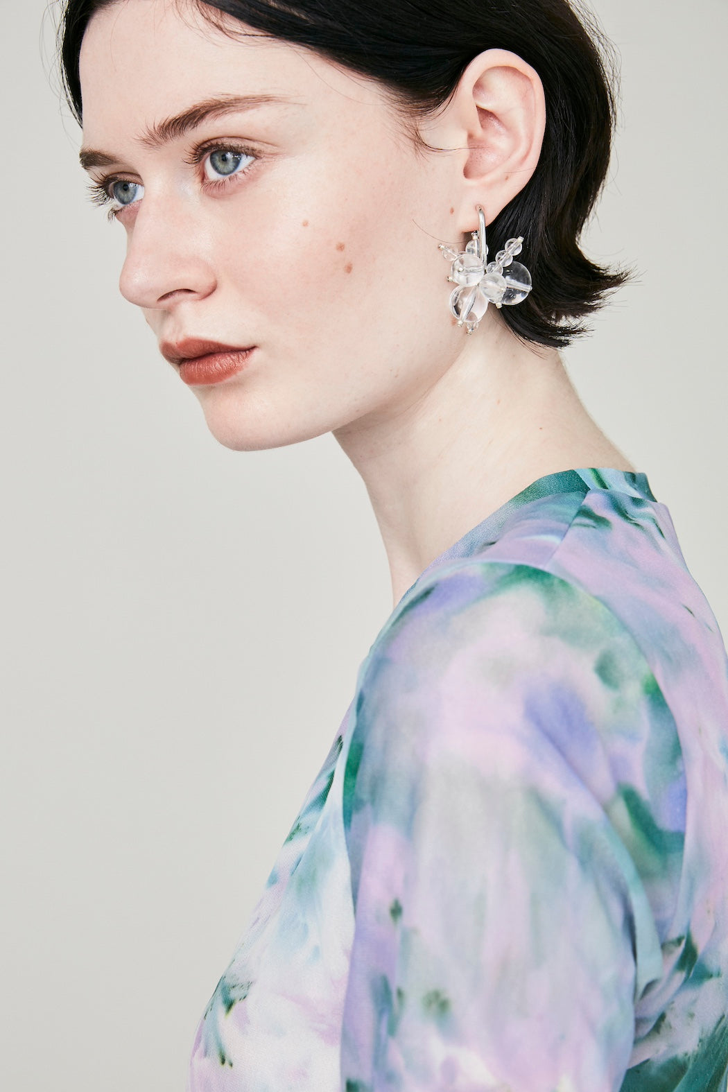 Dripping clear pierced earring (Silver)