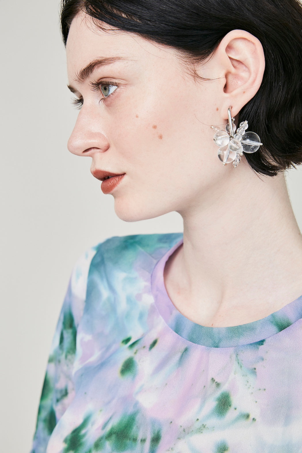 Dripping clear pierced earring (Silver)
