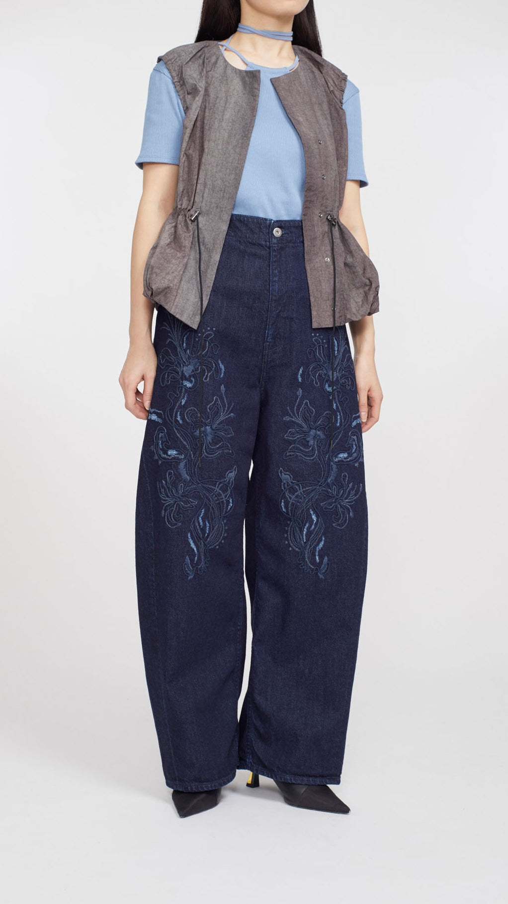 MURRAL Nerine embroidered denim slacks (Indigo)