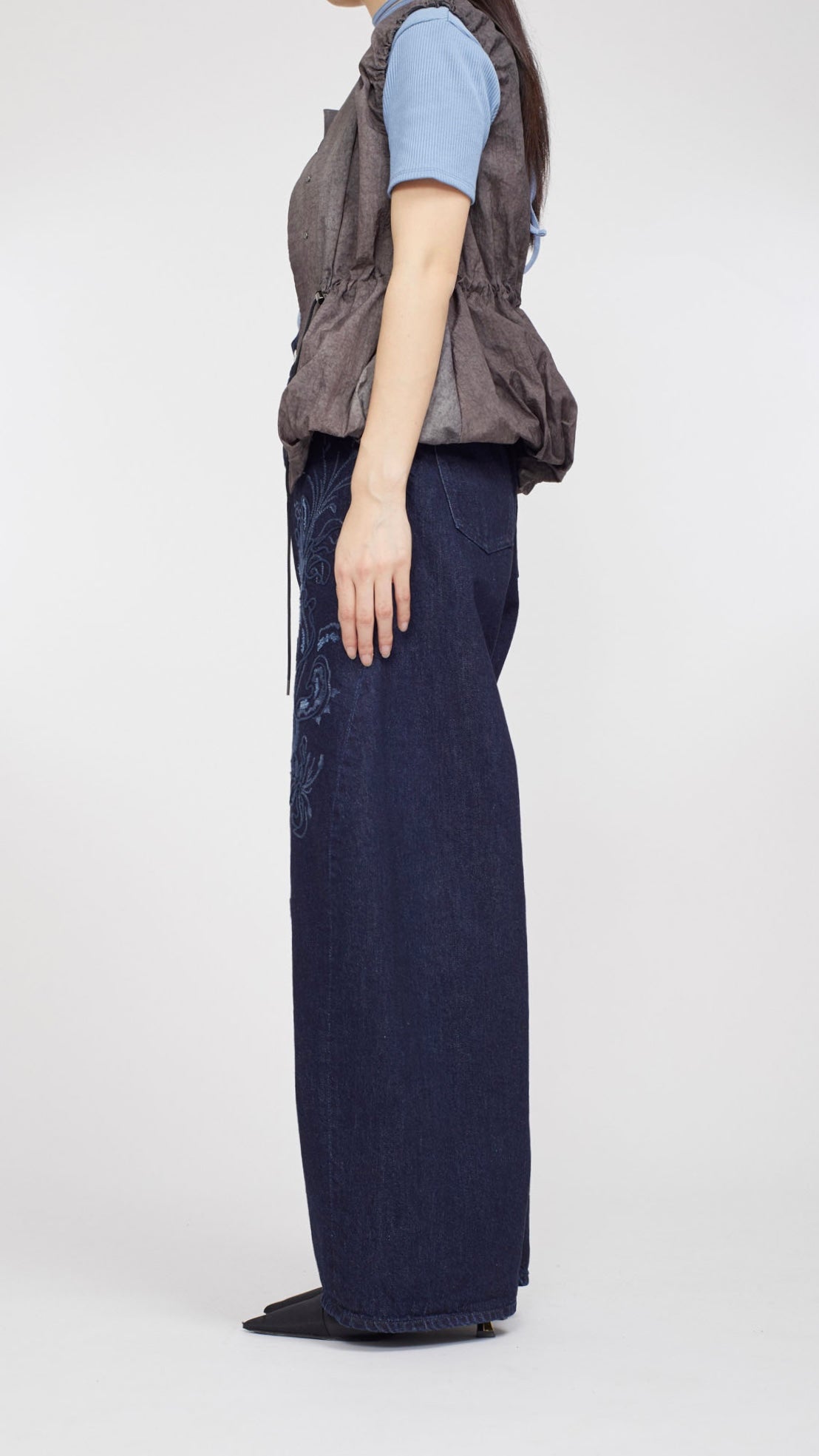 MURRAL Nerine embroidered denim slacks (Indigo)