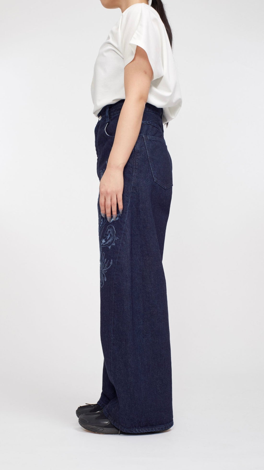 MURRAL Nerine embroidered denim slacks (Indigo)